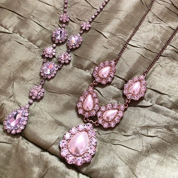 Forever 21 Jewelry - Set of 2 statement necklaces ✨ Forever 21 Jewelry - Set of 2 statement necklaces ✨
